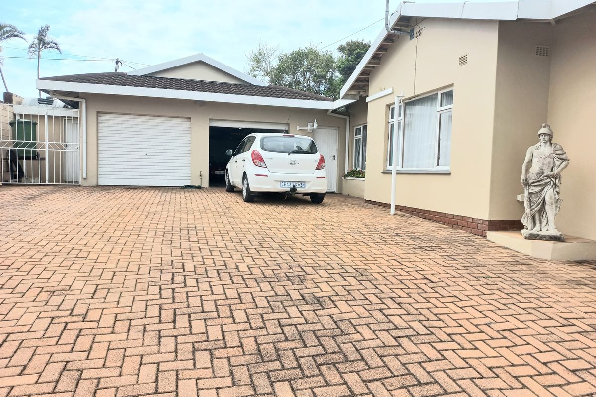 House For Sale In Margate - Photo 4