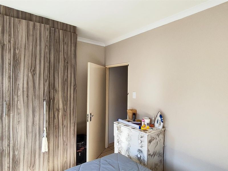 Apartment For Sale In Boksburg - Photo 8