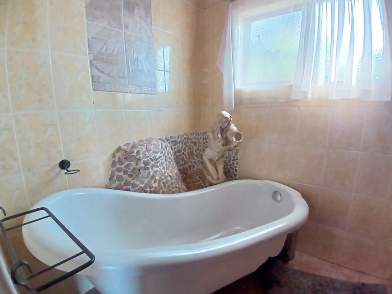 House For Sale In Port Shepstone - Photo 4