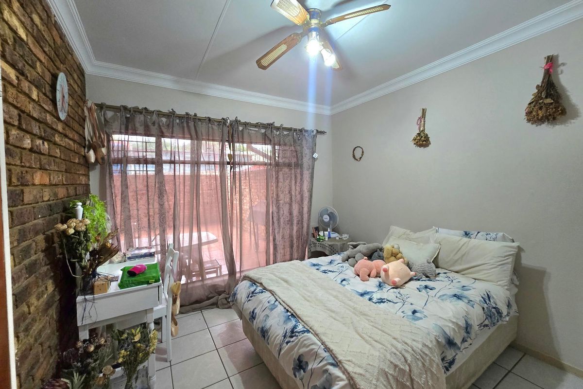 House For Sale In Middelburg - Photo 5