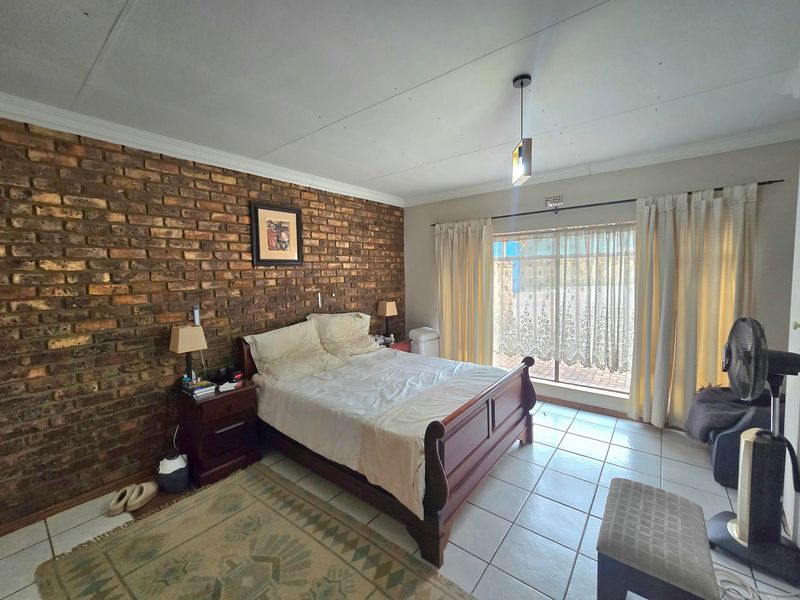House For Sale In Middelburg - Photo 4
