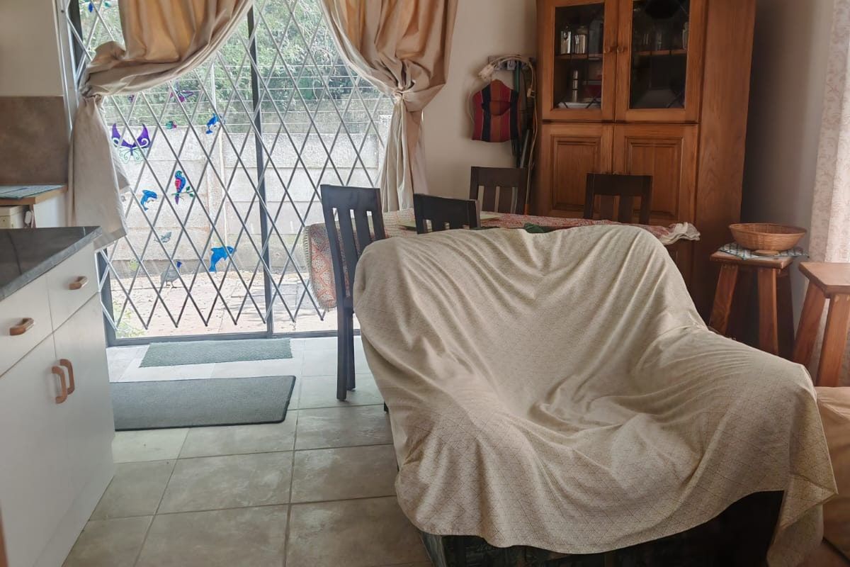 Townhouse For Sale In Umkomaas - Photo 3