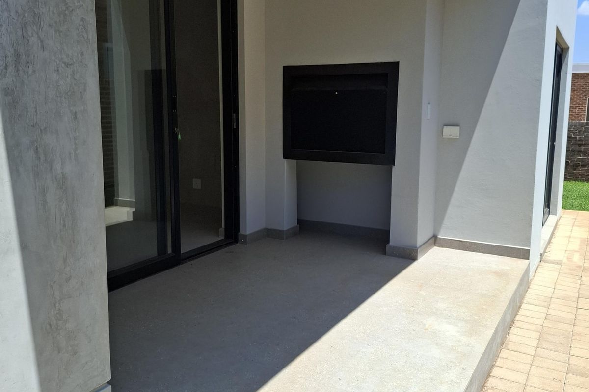 House Rental Monthly In Potchefstroom - Photo 2
