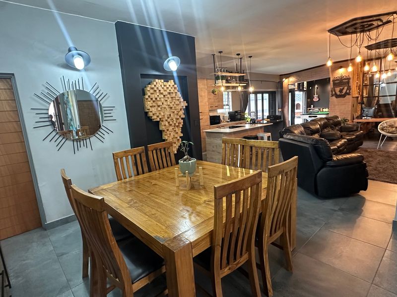 House For Sale In Sandton - Photo 7