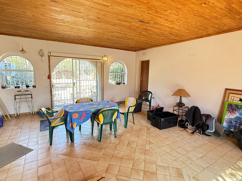 House Sold In Walkerville - Photo 9