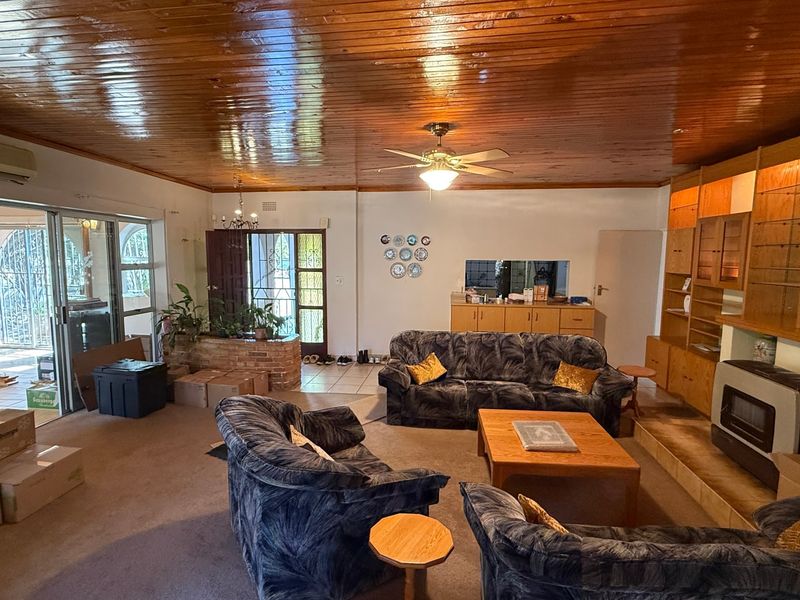 House Sold In Walkerville - Photo 5