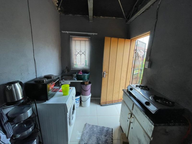 House For Sale In Soshanguve - Photo 4