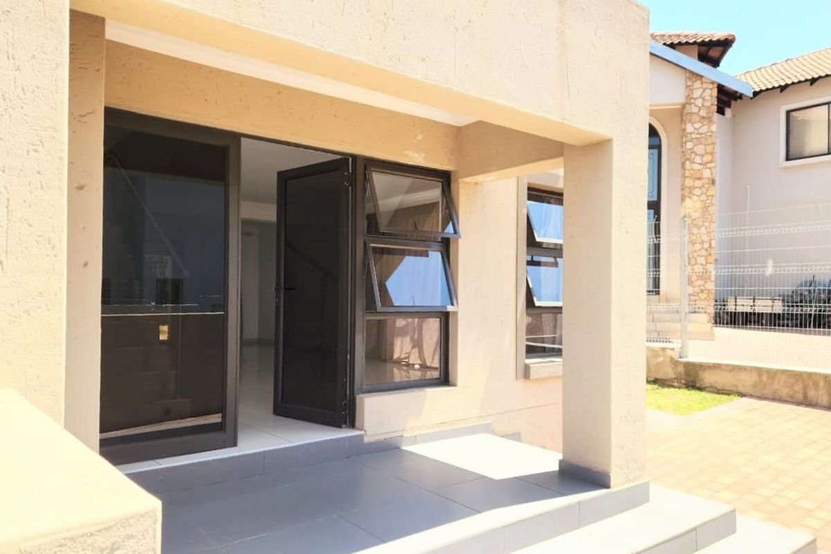 House For Sale In Bronkhorstspruit - Photo 2