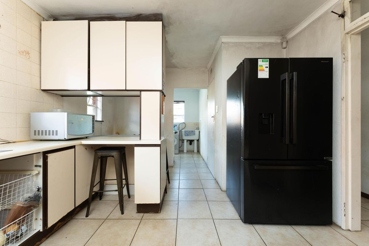 House For Sale In Sandton - Photo 2