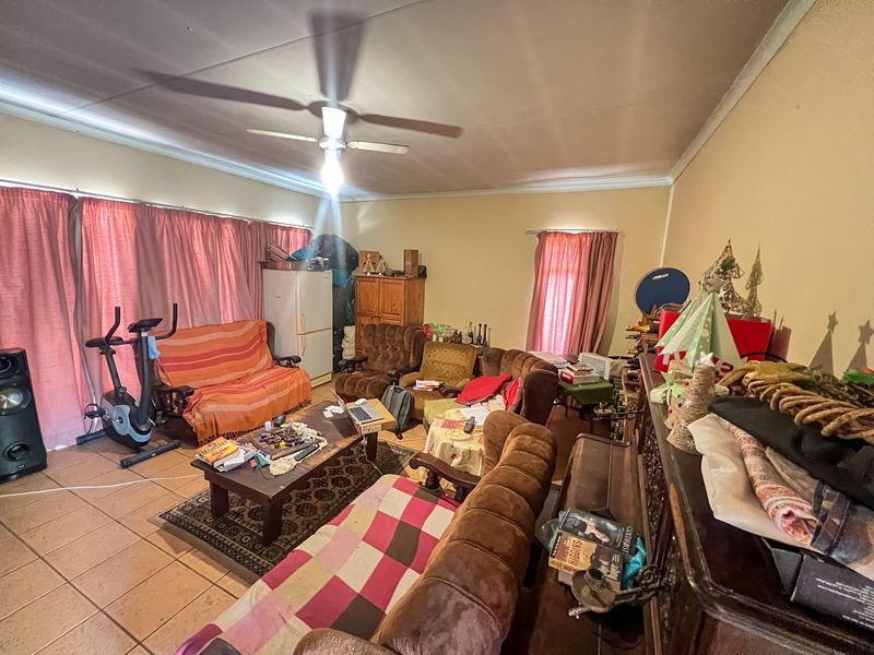 House For Sale In Centurion - Photo 4