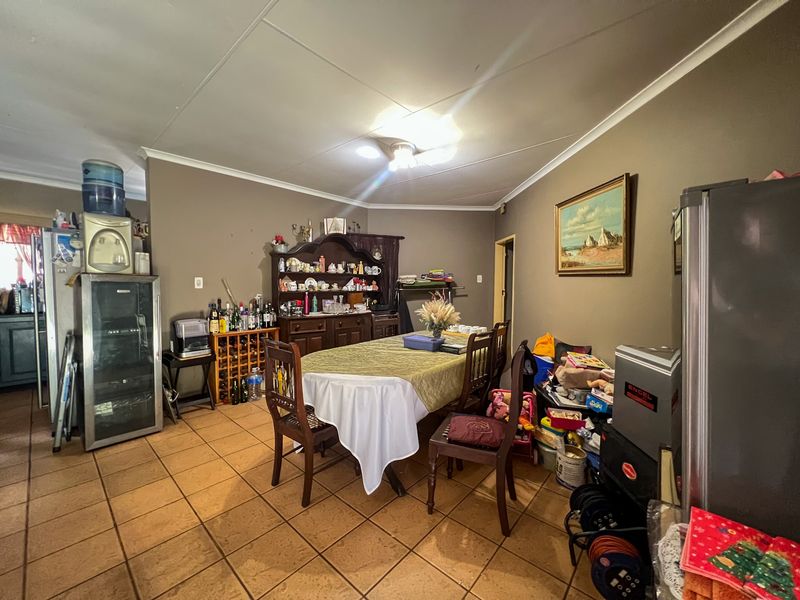 House For Sale In Centurion - Photo 2