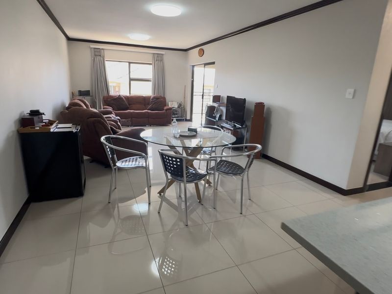 Apartment For Sale In Sandton - Photo 6