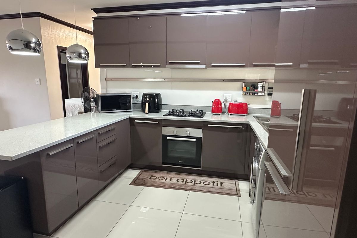 Apartment For Sale In Sandton - Photo 4