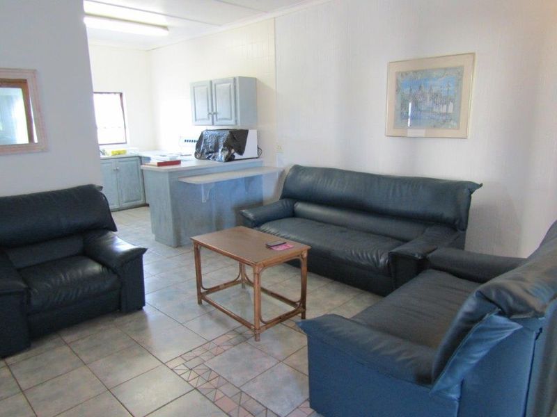 Apartment For Sale In Kingsburgh - Photo 2