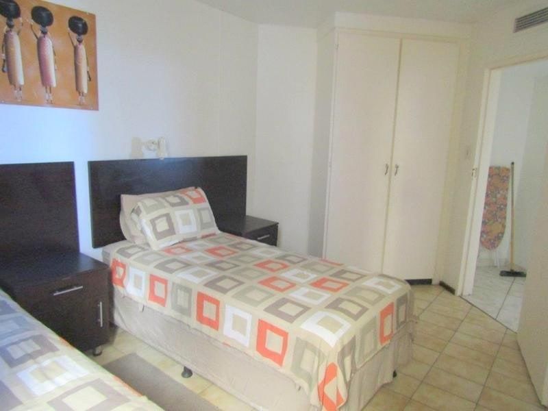Apartment For Sale In Amanzimtoti - Photo 10