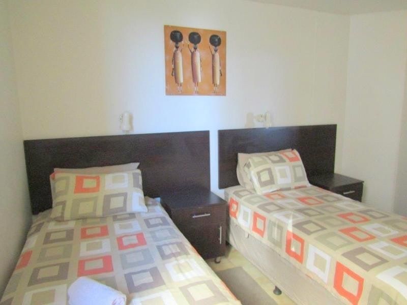 Apartment For Sale In Amanzimtoti - Photo 9