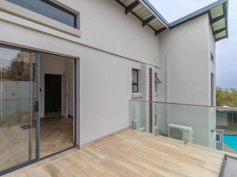 Townhouse For Sale In Sandton - Photo 10