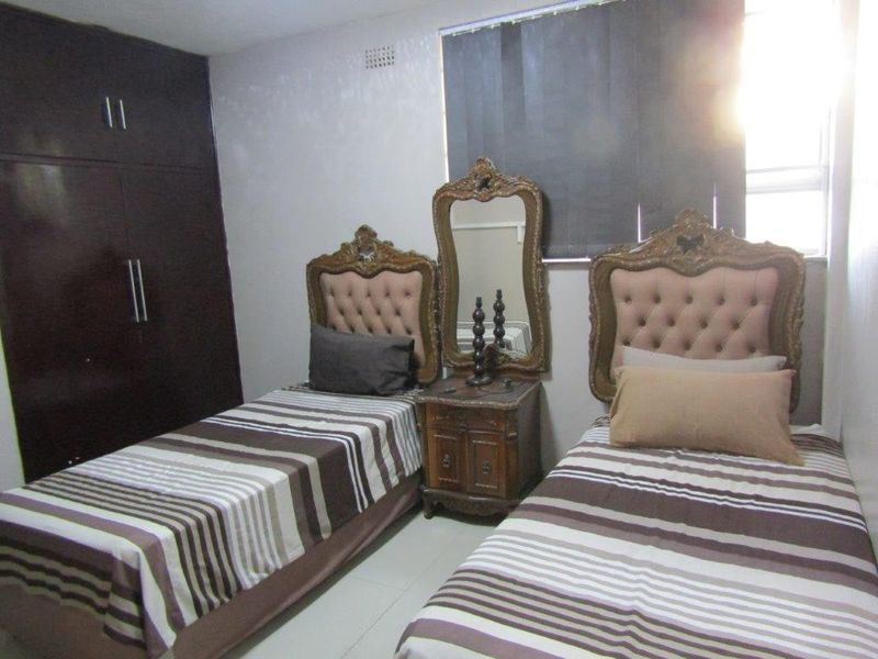 Apartment For Sale In Amanzimtoti - Photo 8