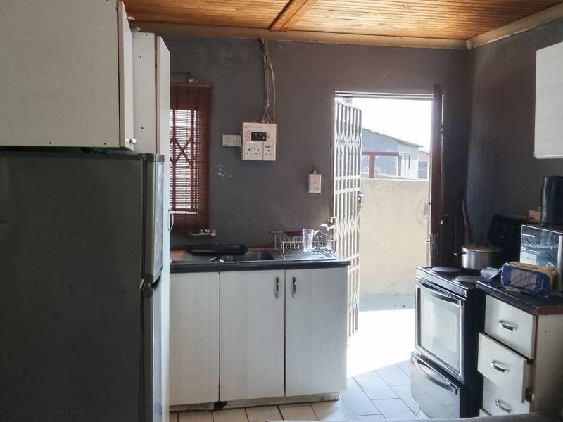 House For Sale In Nigel - Photo 3