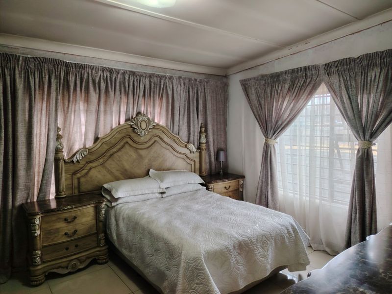 House For Sale In Springs - Photo 2