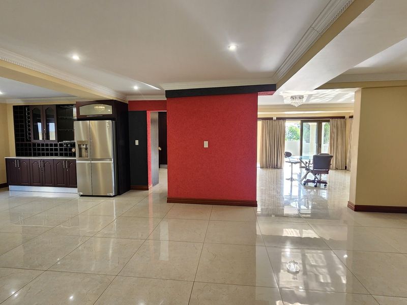 House For Sale In Centurion - Photo 2