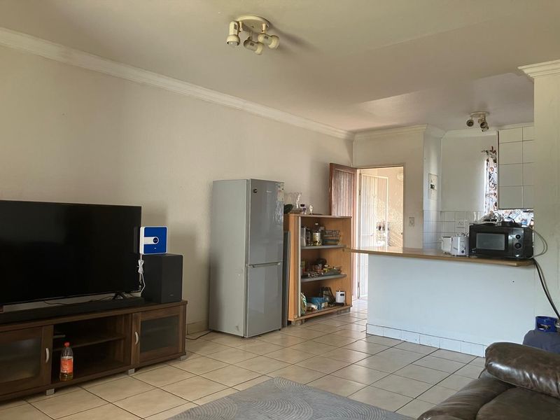 Apartment For Sale In Midrand - Photo 8