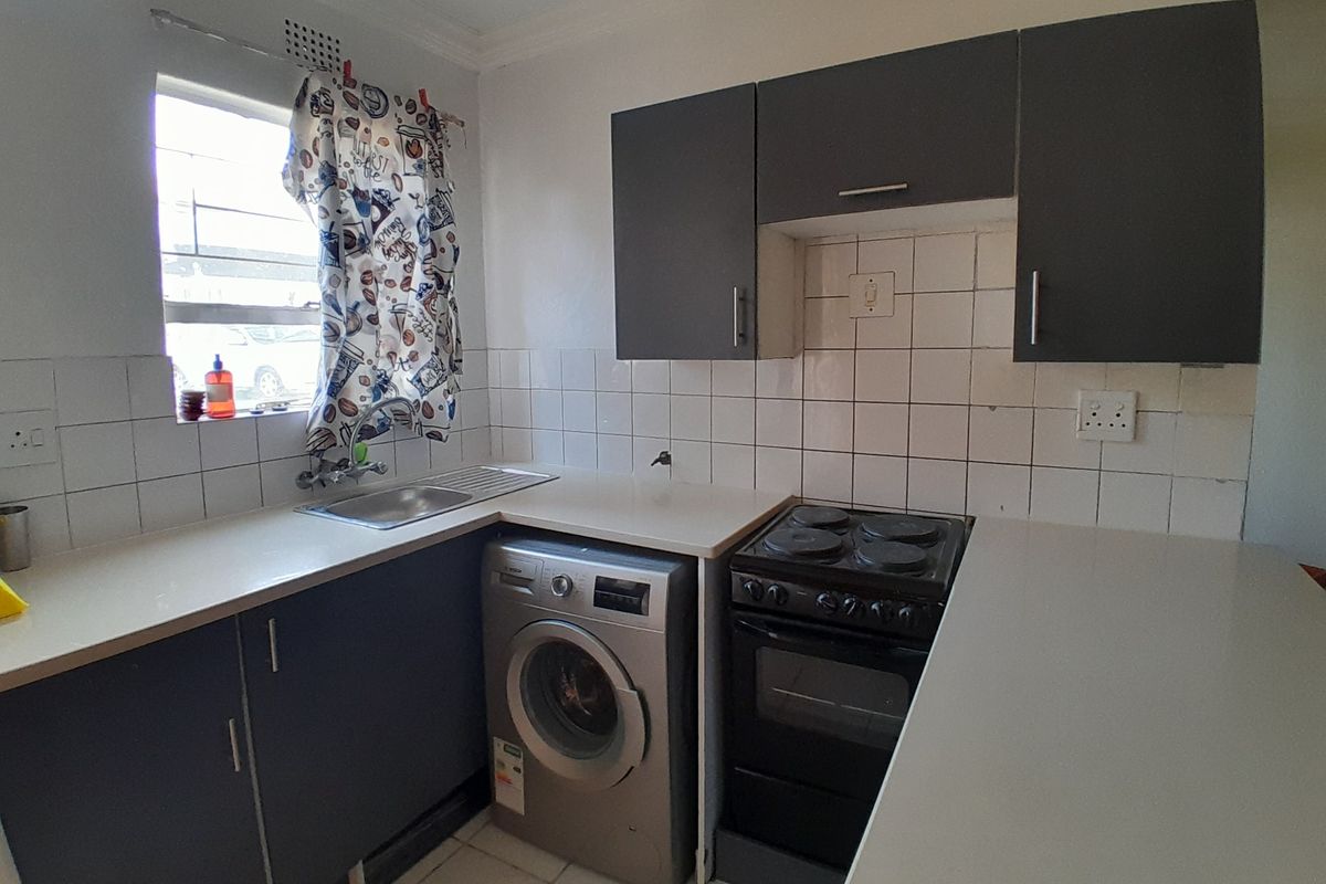 Apartment For Sale In Midrand - Photo 5
