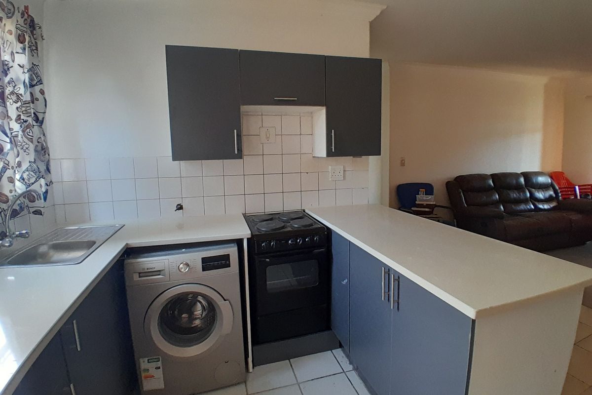 Apartment For Sale In Midrand - Photo 4