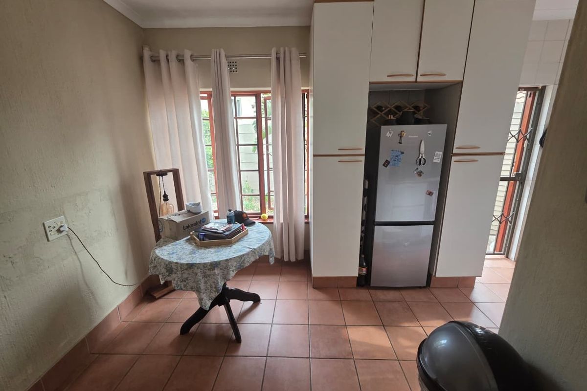 Townhouse For Sale In Midrand - Photo 3