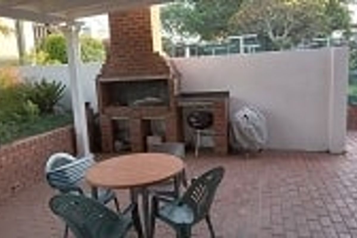 Apartment For Sale In Scottburgh - Photo 3