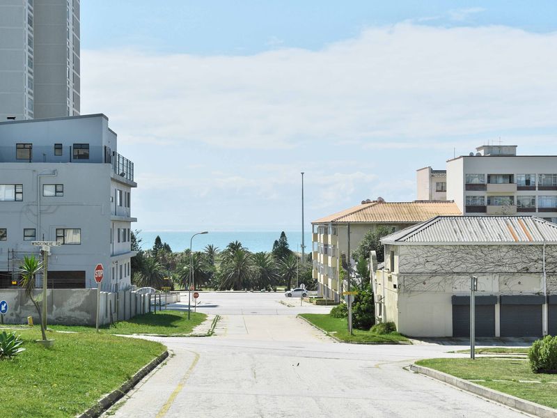 Apartment Sold In Port Elizabeth - Photo 4