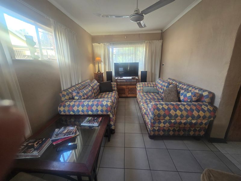 House For Sale In Rayton - Photo 4