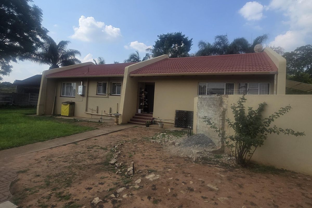 House For Sale In Cullinan - Photo 2