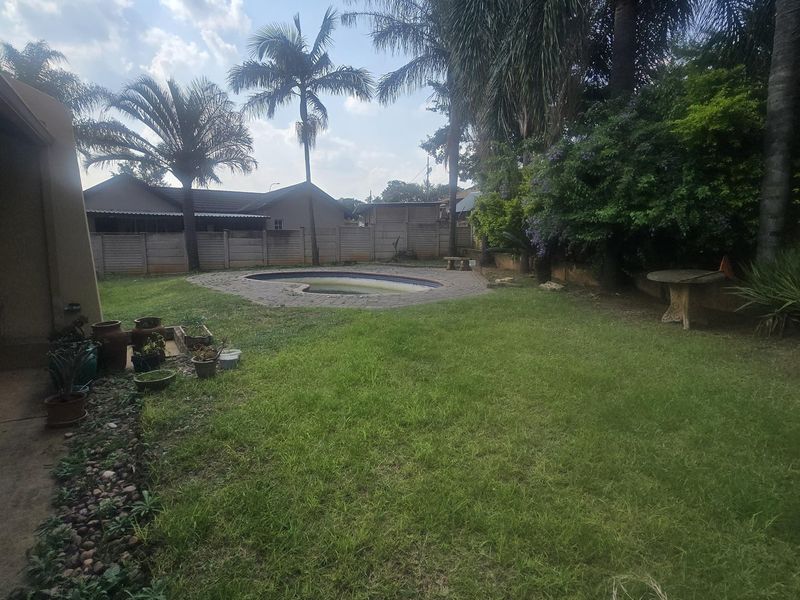 House For Sale In Cullinan - Photo 3