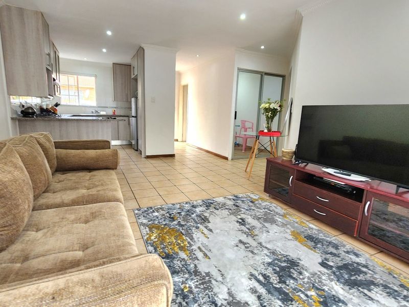 Cluster Pending Sale In Midrand - Photo 1