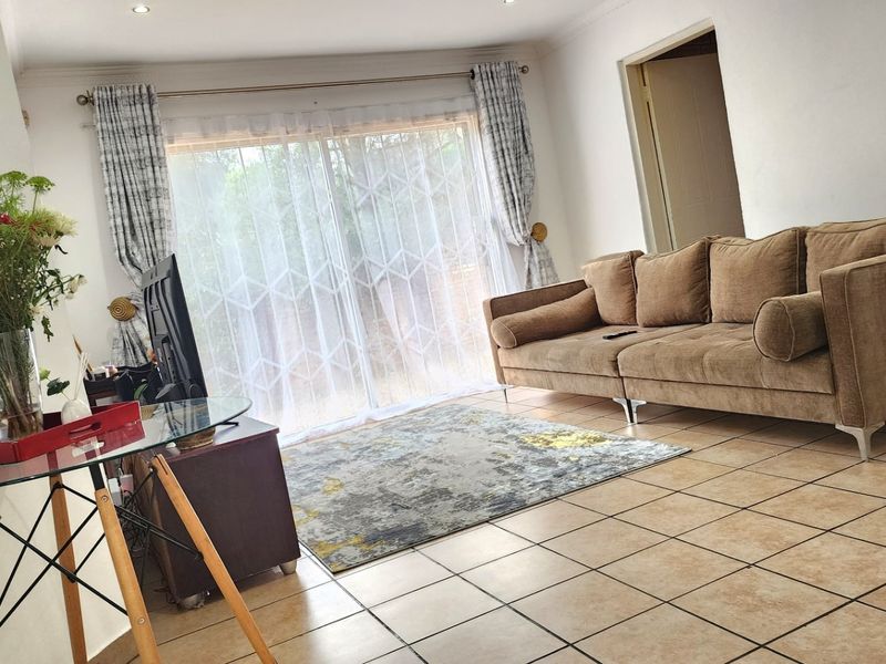 Cluster Pending Sale In Midrand - Photo 8