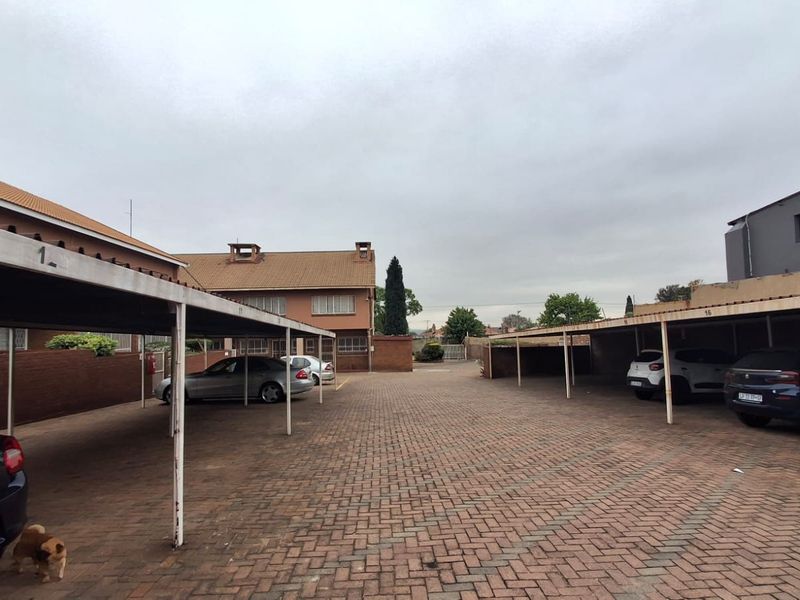 Apartment Sold In Johannesburg - Photo 3