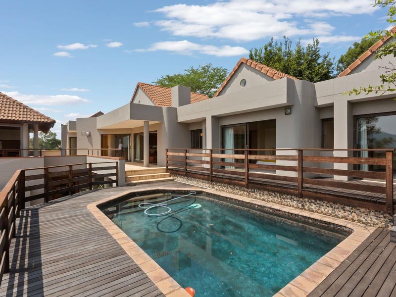 House For Sale In Hartbeespoort - Photo 4