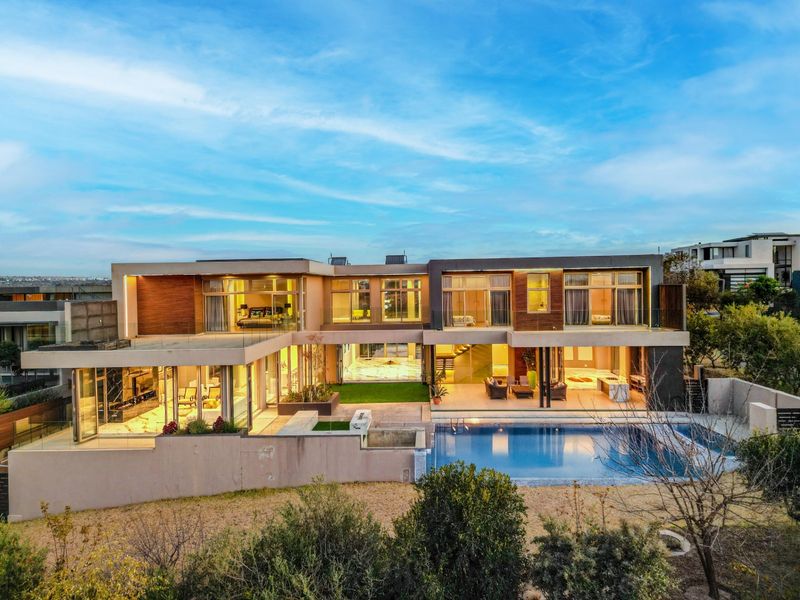 House For Sale In Midrand - Photo 1