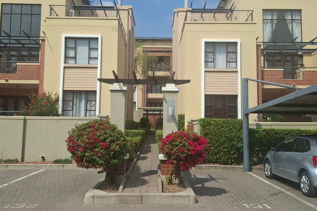 Apartment For Sale In Sandton - Photo 4