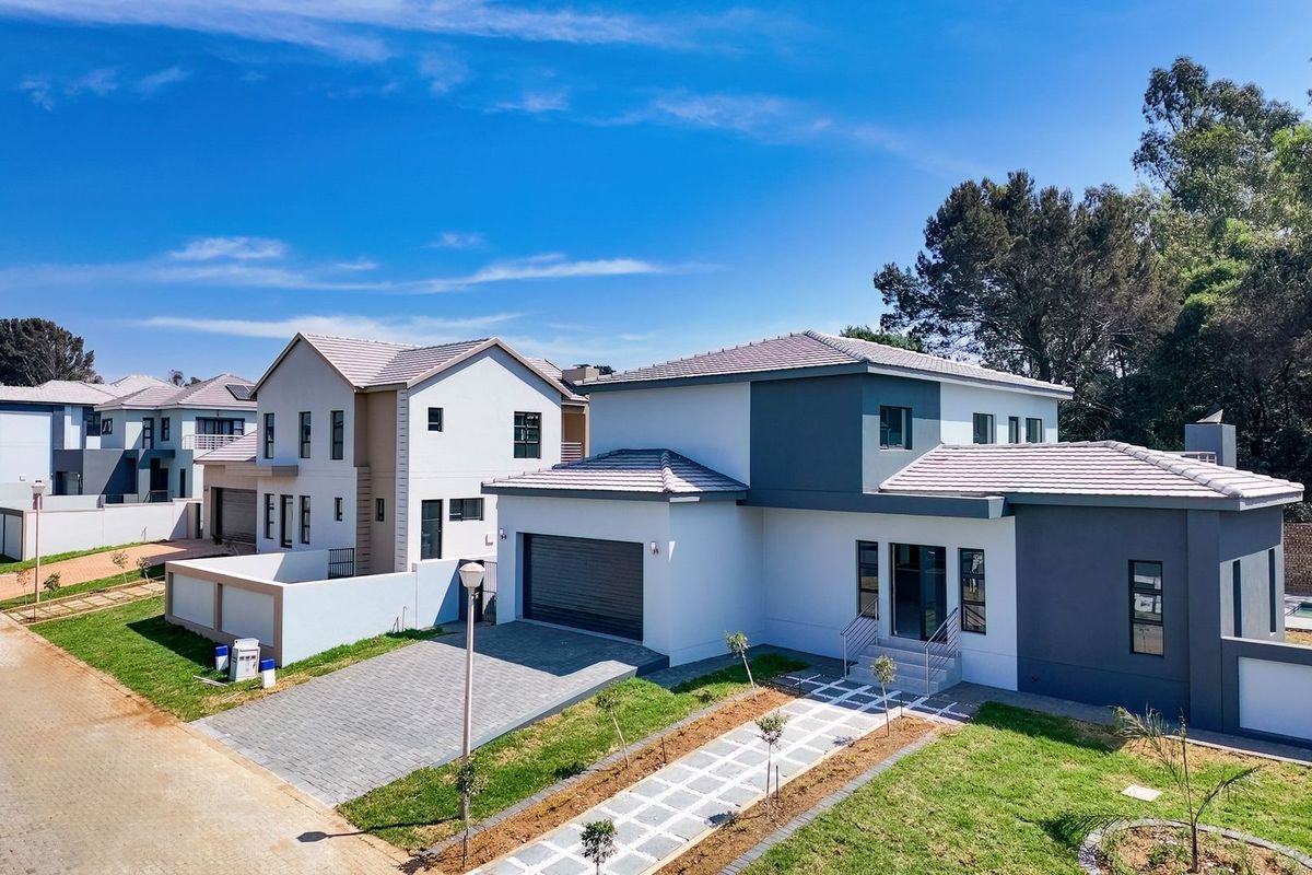 House For Sale In Midrand - Photo 3