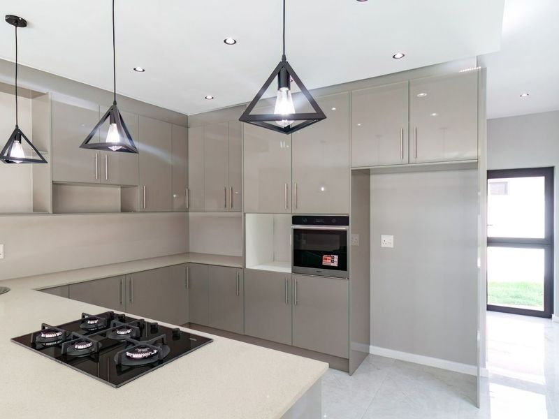 House Sold In Midrand - Photo 7