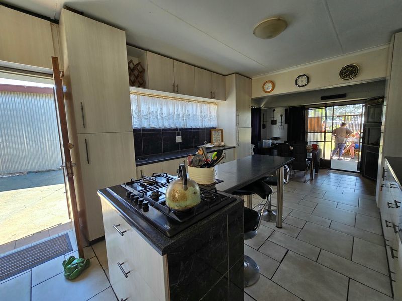 House For Sale In Rietkuil - Photo 10