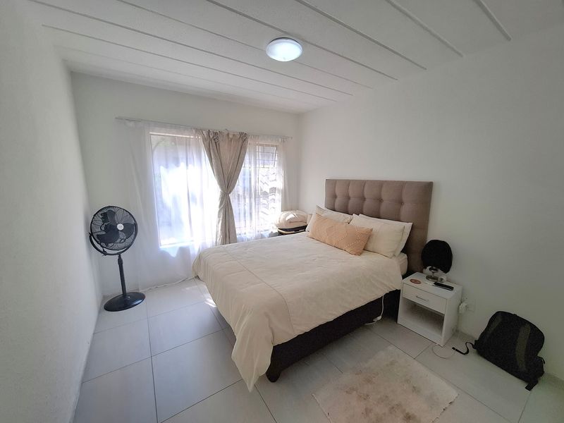 Apartment For Sale In Sandton - Photo 8