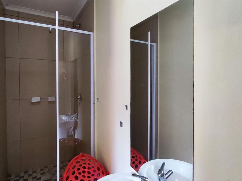 Townhouse For Sale In Boksburg - Photo 7