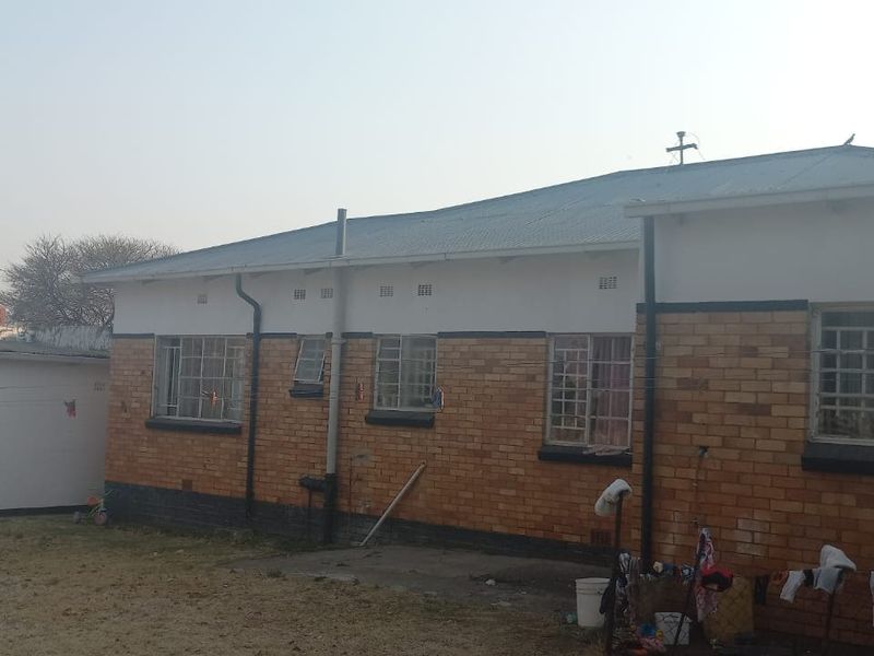 House For Sale In Germiston - Photo 7