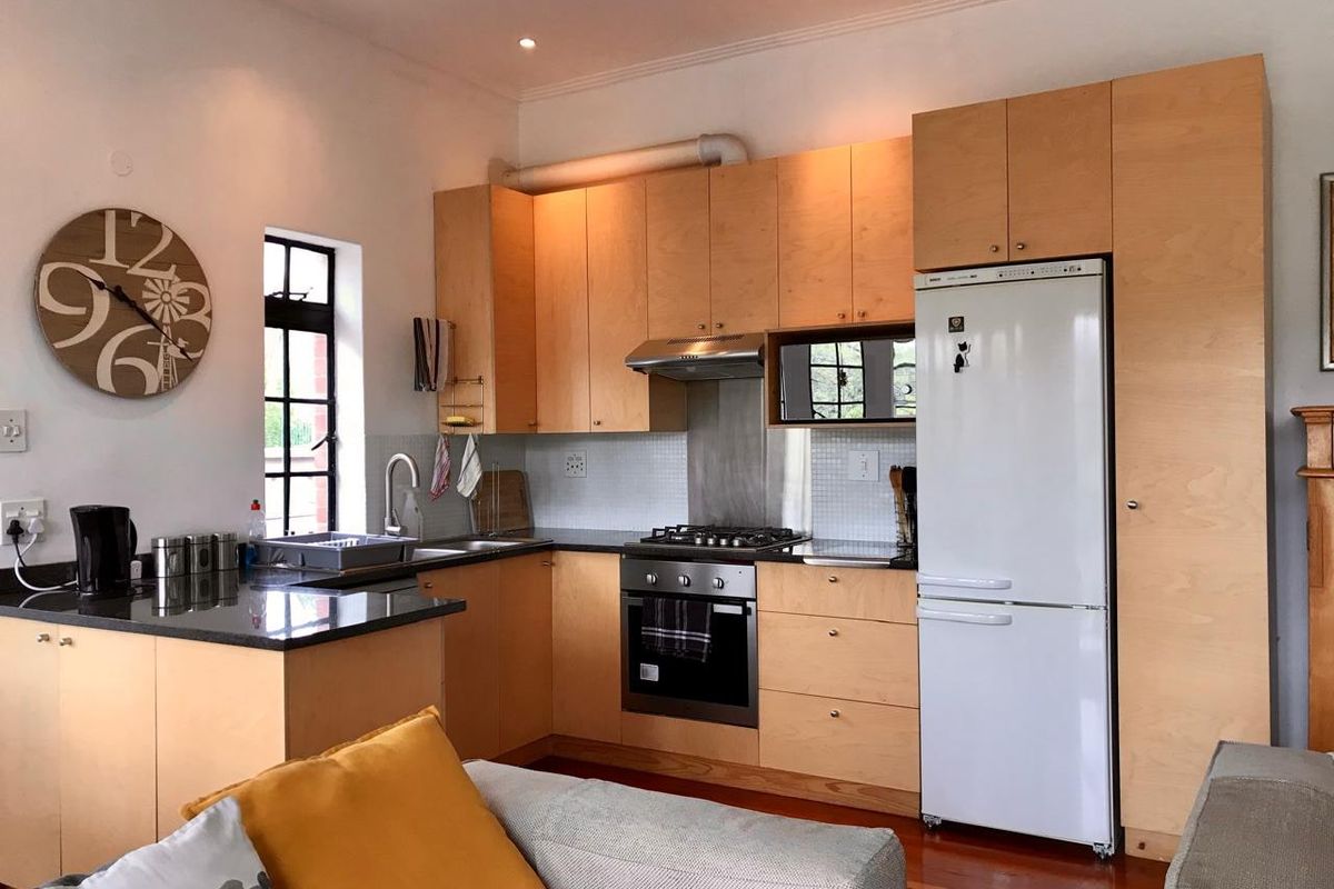 Apartment Rental Monthly In Johannesburg - Photo 2