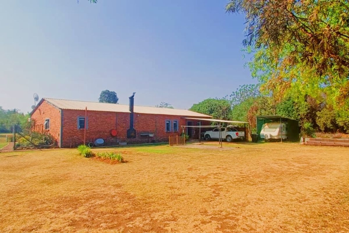 House For Sale In Pretoria - Photo 4