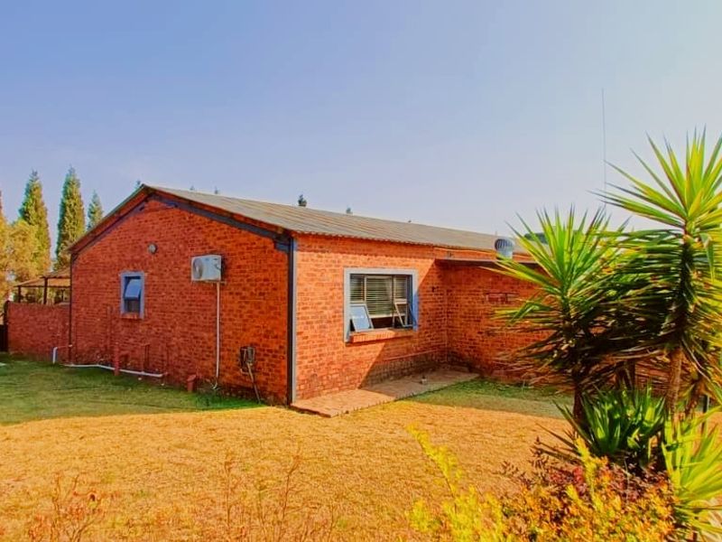 House For Sale In Pretoria - Photo 7