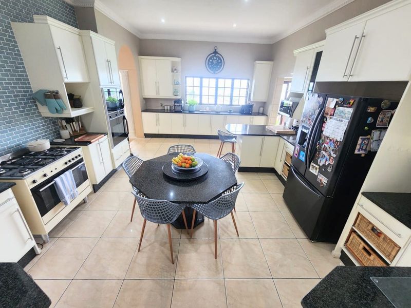 House For Sale In Bronkhorstspruit - Photo 10
